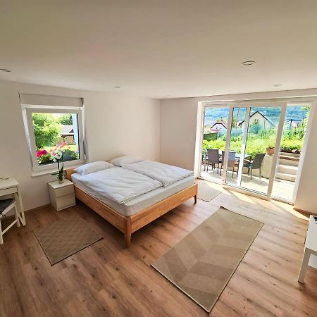 Апартаменты Charming Bella Hideout - Adults Only Есенице Экстерьер фото